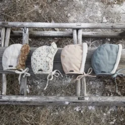 Babymössa Vintage Varmfodrad - Autumn Rose