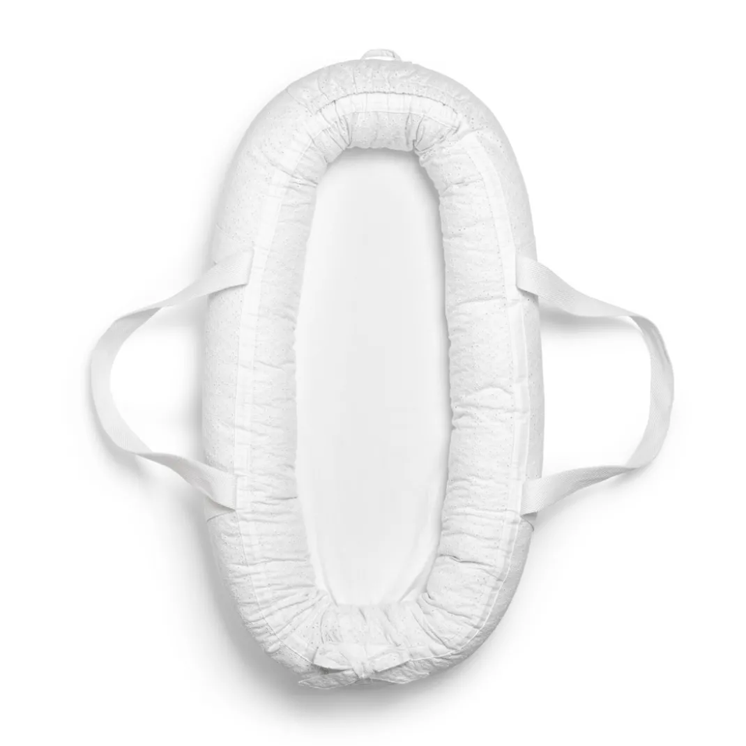 Bärbart Baby Nest - Embroidery Anglaise