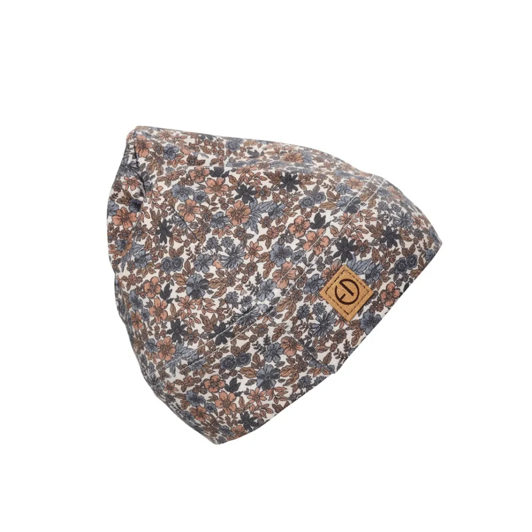 Light Beanie - Blue Garden