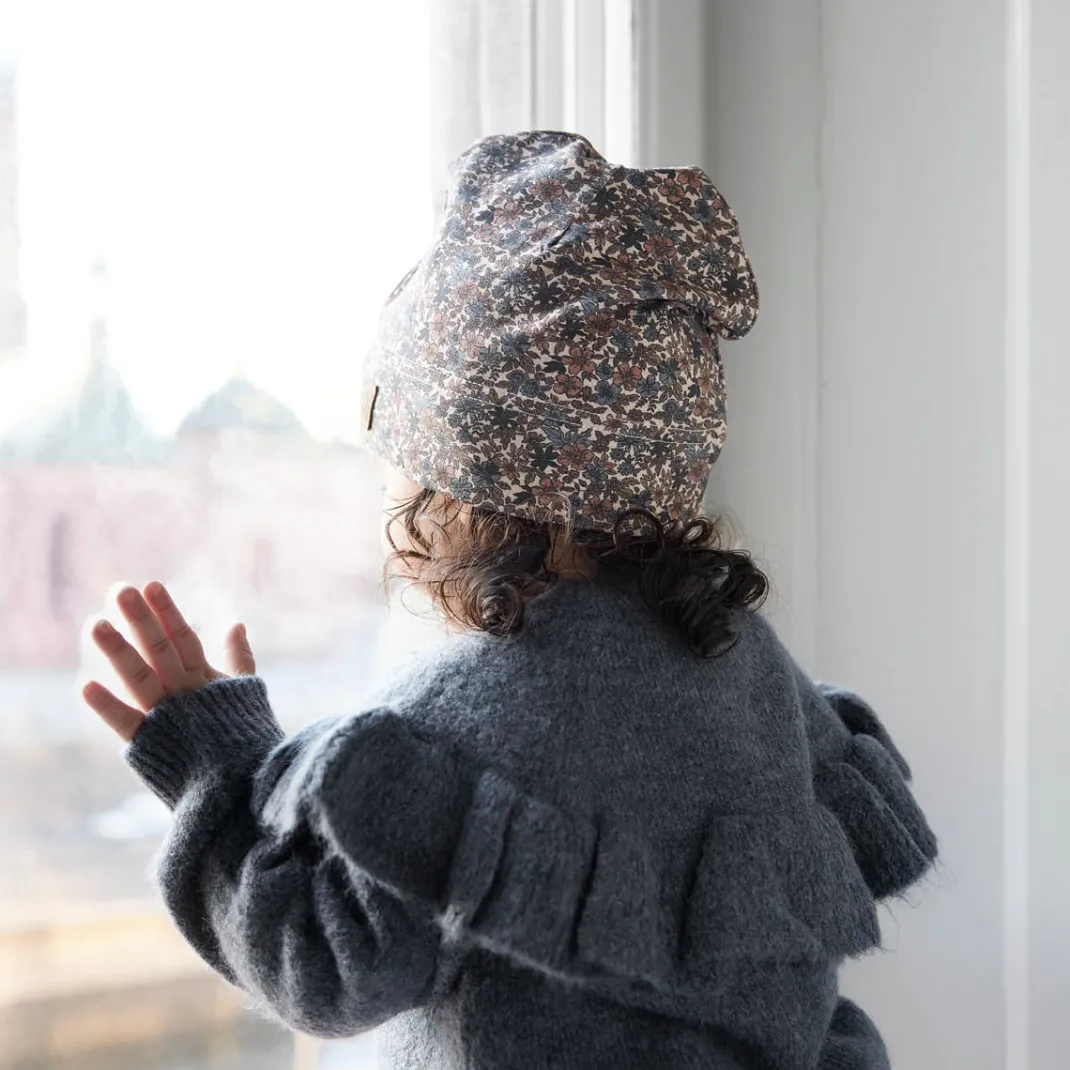 Light Beanie - Blue Garden